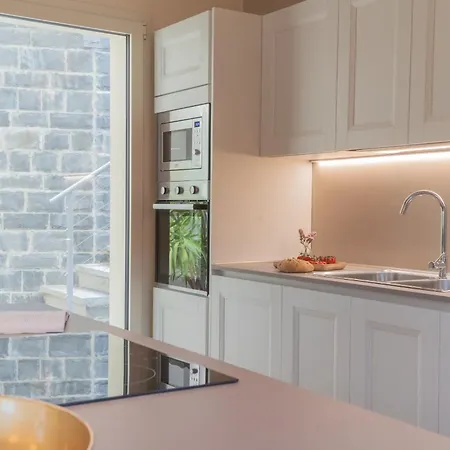 Cosima In With Private Pool By Rent ベッラージョ