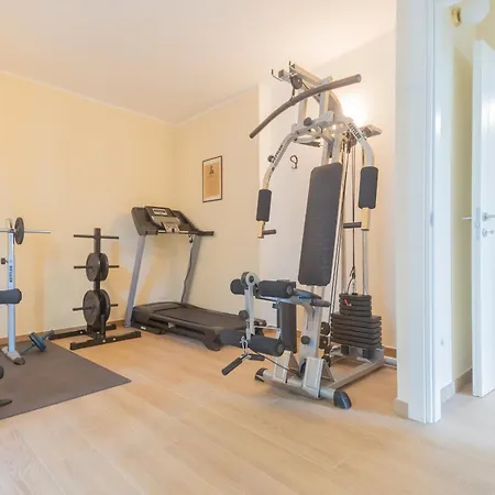 ヴィラ Cosima In With Private Pool By Rent