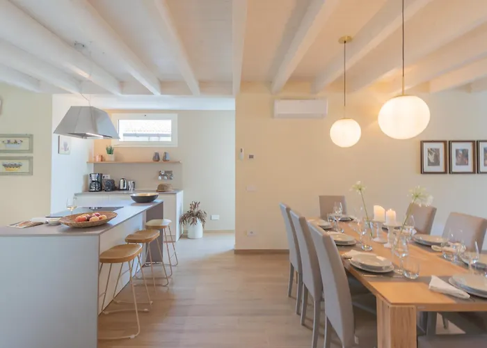 빌라 Cosima In With Private Pool By Rent