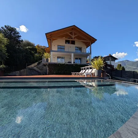 Βίλα Cosima In With Private Pool By Rent Μπελάτζιο